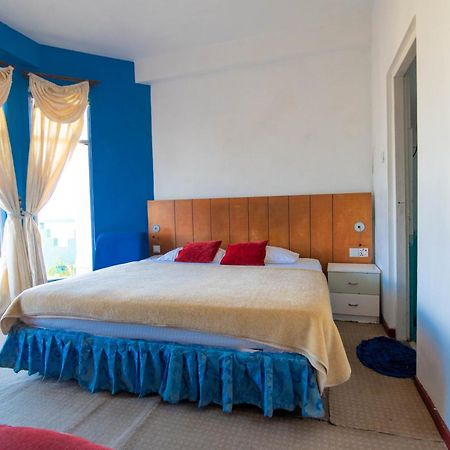 Hill Paradise Guest House Нувара-Элия Экстерьер фото
