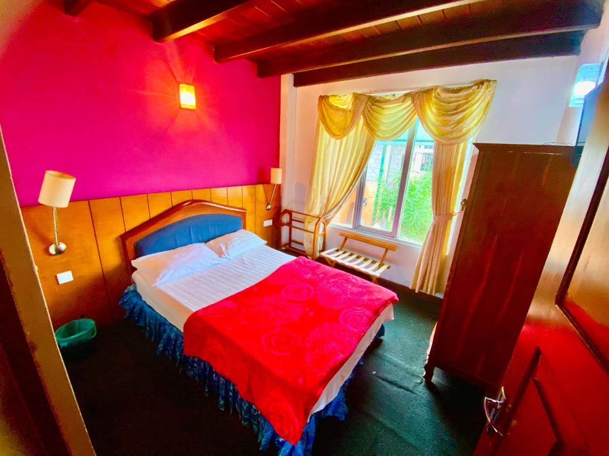 Hill Paradise Guest House Нувара-Элия Экстерьер фото