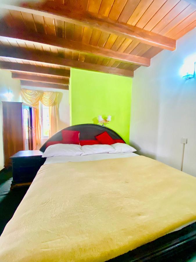 Hill Paradise Guest House Нувара-Элия Экстерьер фото