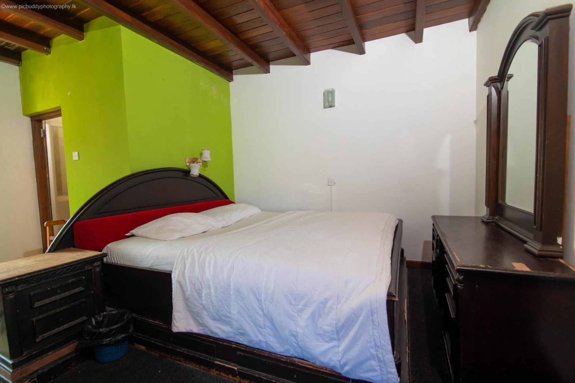 Hill Paradise Guest House Нувара-Элия Экстерьер фото